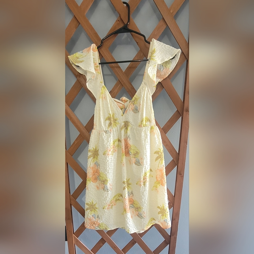 Floral Ruffle Sleeve Dress